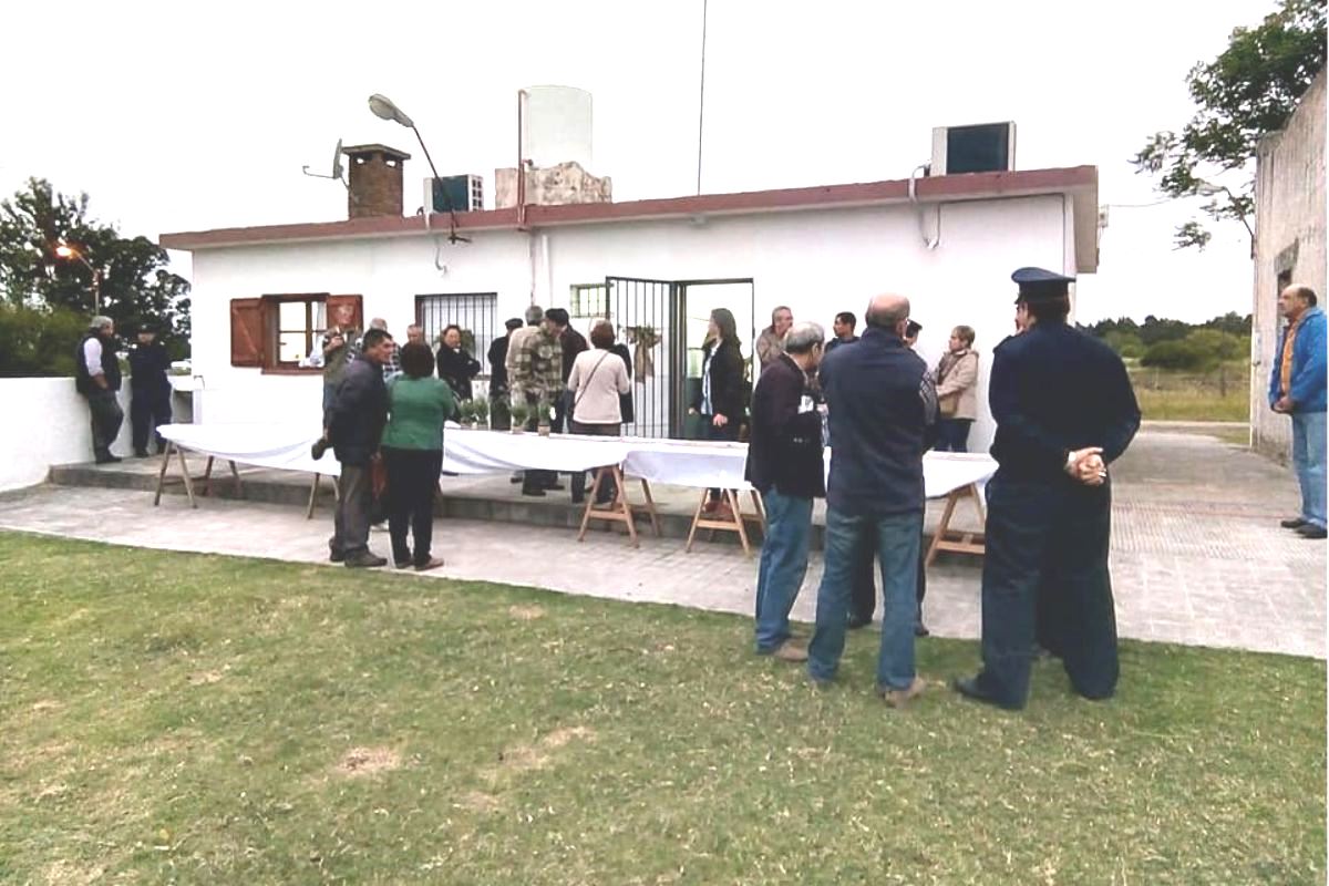 inauguración consultorio médico rural en Estación Solís